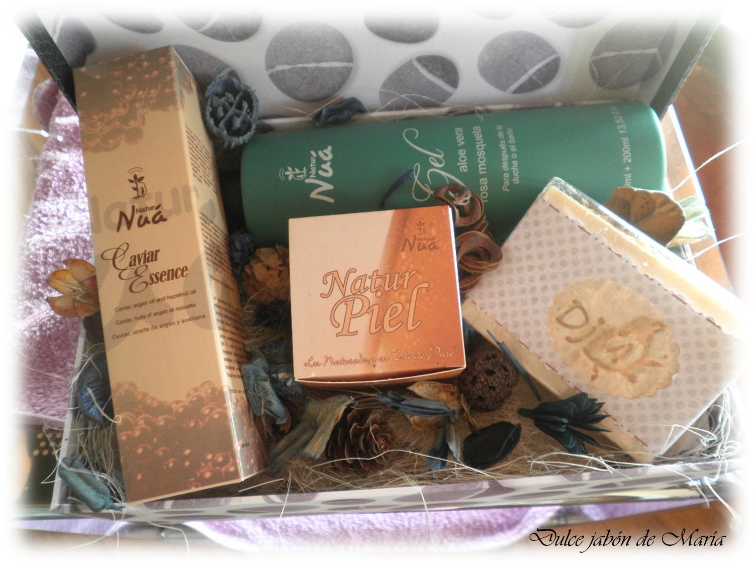 DULCE JABÓN DE MARÍA: CESTAS DE CREMAS NATURALES