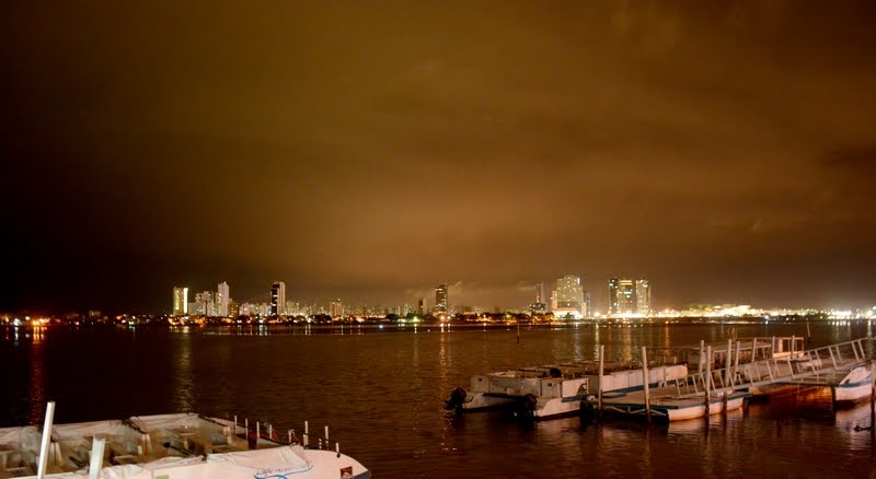Recife à noite