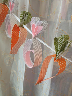 MidnightCrafting.com Bunny and Carrot Garland made of Stampin Up Paper