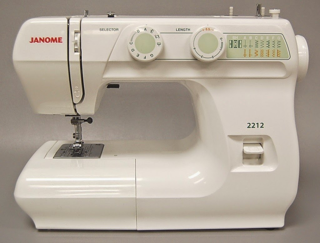 Portable sewing machine: the advantages, the principle of operation and reviews 61 Portable sewing machine: the advantages, the principle of operation and reviews 46