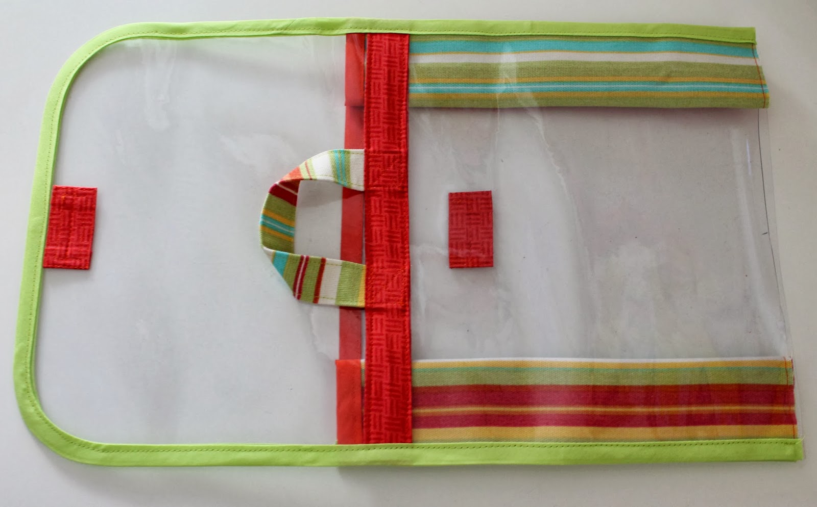 The Inspired Wren TUTORIAL Vinyl Lunch Bag