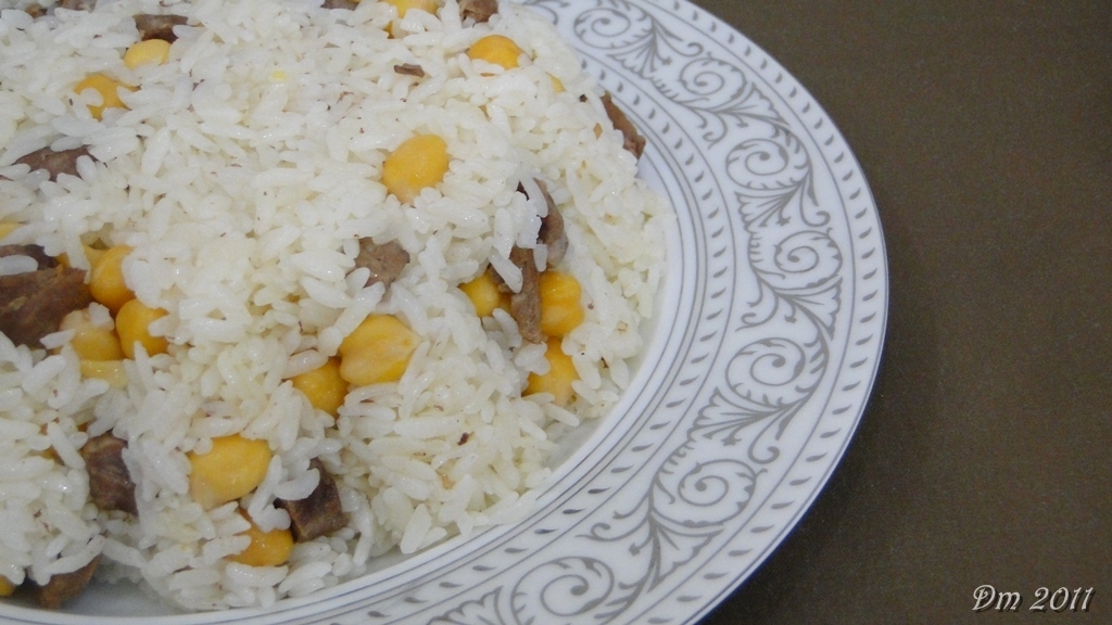 Duru Mutfak Pratik Resimli Yemek Tarifleri Etli Nohutlu Pilav