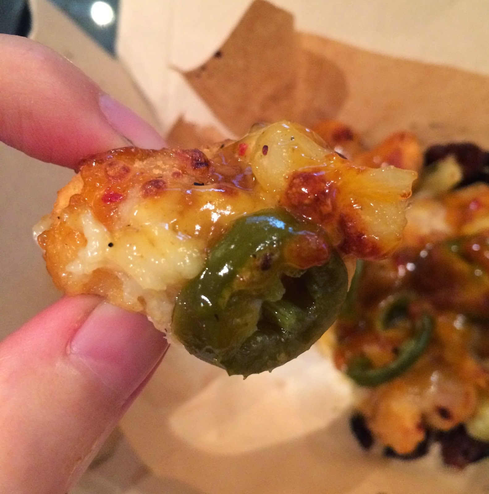 Domino's Specialty Chicken "Spicy JalapenoPineapple" / ドミノのスペシャルティチキン