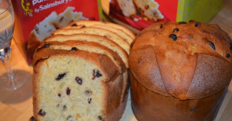 Vintage Peonies: Nigella's Christmas Pudding Cake