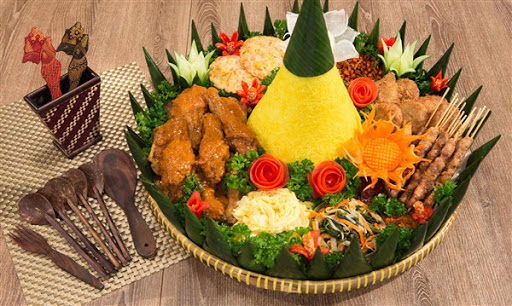 Model Nasi Tumpeng Hias Untuk Agustusan Terbaru 2017/2018 Model Nasi Tumpeng Hias Untuk Agustusan Terbaru 2017/2018