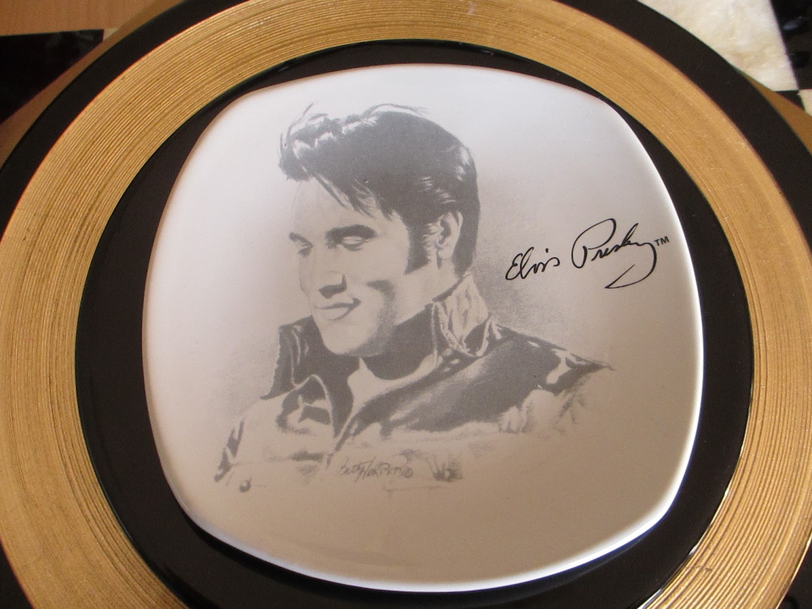 The Guest Elvis' Birthday Tablescape