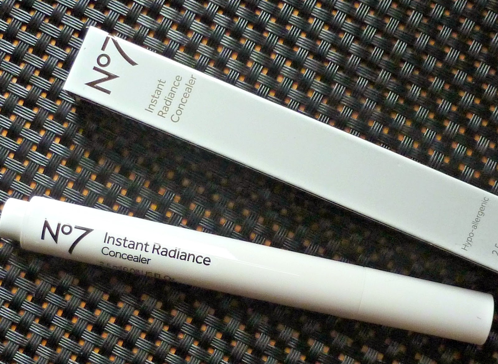 Beauty and the Biryani No7 Instant Radiance Concealer Review