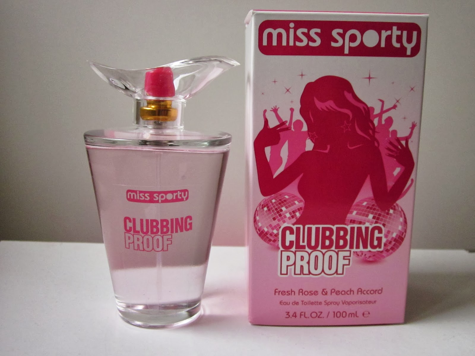 Výsledek obrázku pro parfém miss sporty