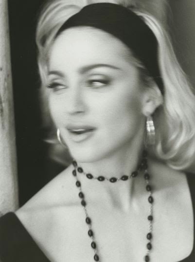 Madonna%2Bphotographed%2Bby%2BHerb%2BRitts%2Bon%2BOctober%2B19,%2B1990%2BBackstage%2Bat%2BJean%2BPaul%2BGaultier%E2%80%99s%2BFashion%2BShow.jpg