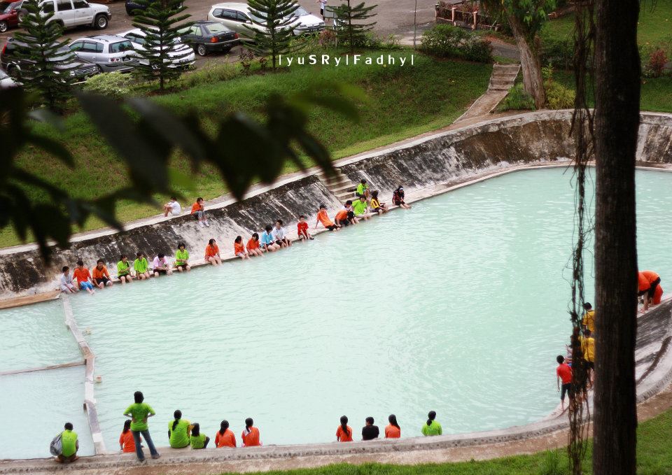 Sekuntum Mawar Merah.......: TAMAN TEMA AIR PANAS TAWAU