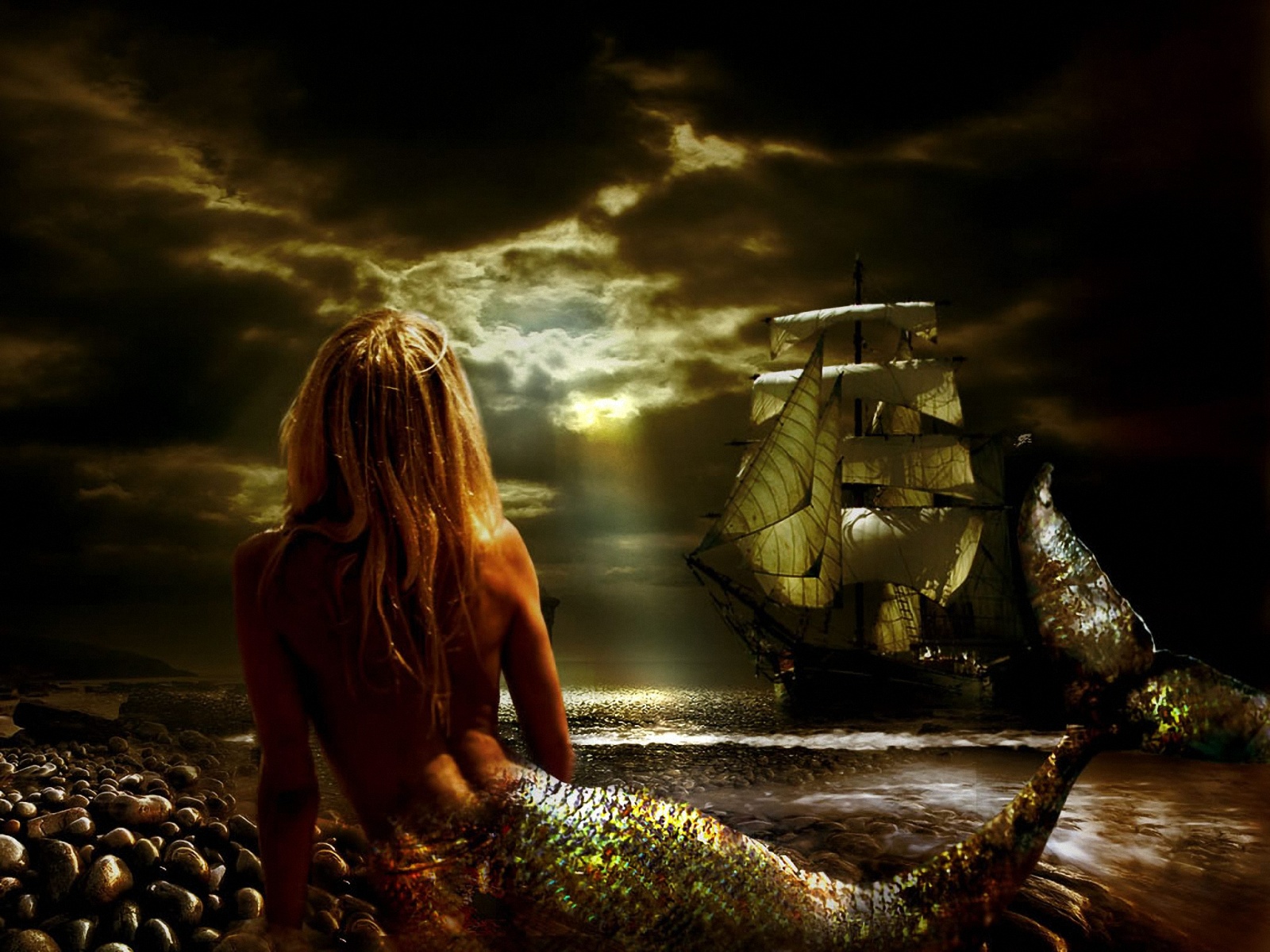 Bella+sirena+en+las+rocas,+observando+un+barco+en+el+mar