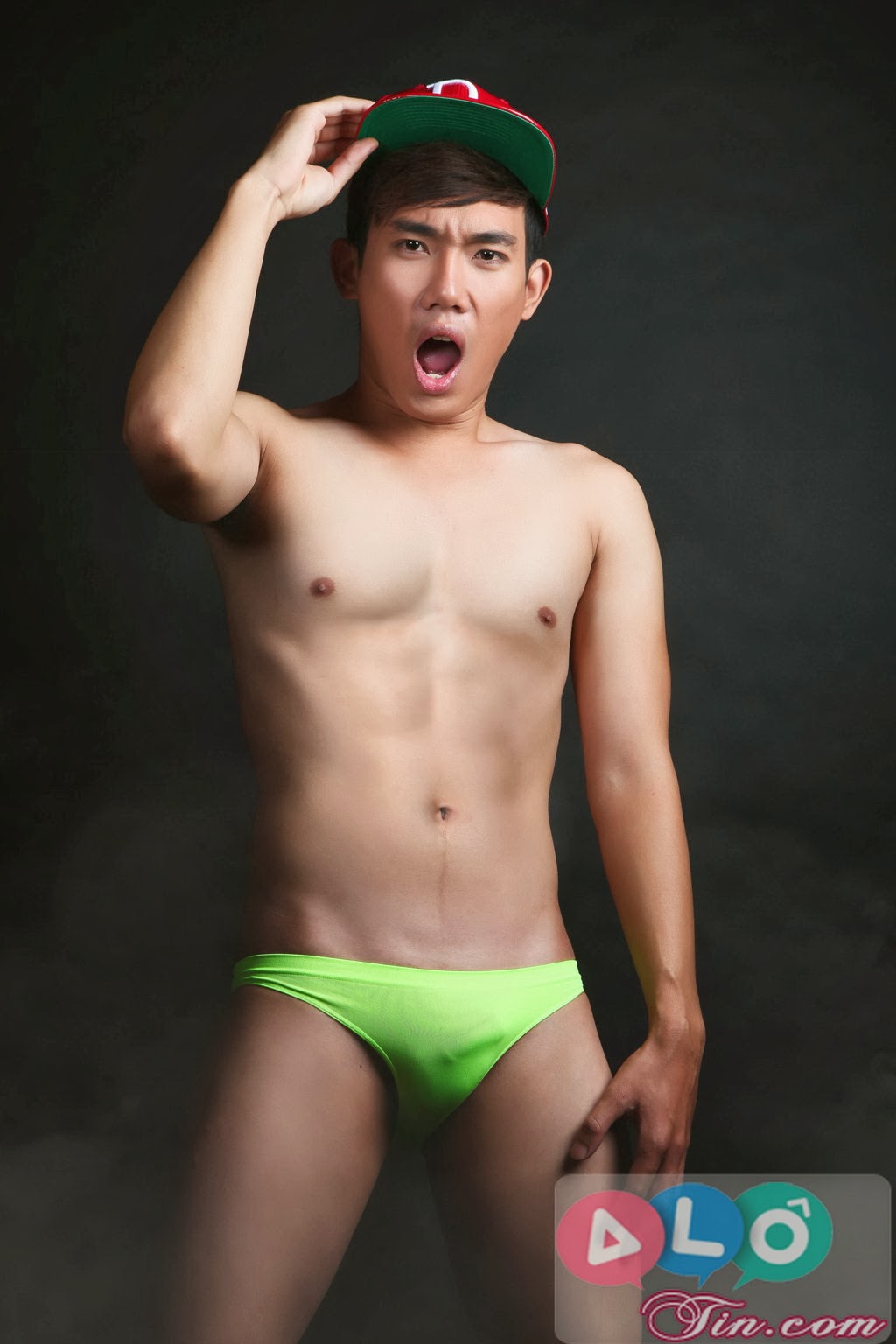 Hotboy Ông Minh Đăng nổi loạn IMG_4470+%2528FILEminimizer%2529