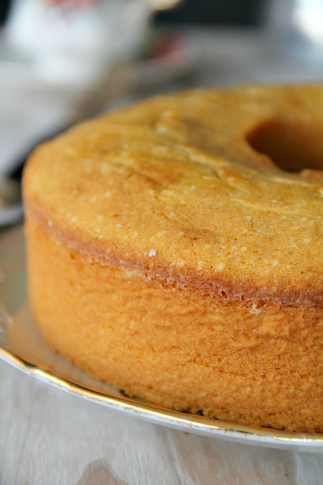 singapore shiok! cream cheese vanilla rum pound cake