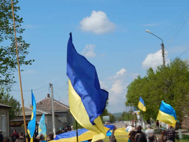 В Старобельске прошел марш за Единую Украину