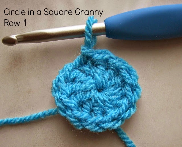 Zooty Owl's Crafty Blog Circle in a Square Granny Wade's Blanket CAL