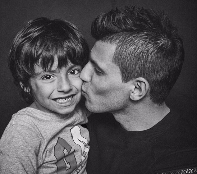 Sergio Aguero Shares This Awesome Picture With His Son