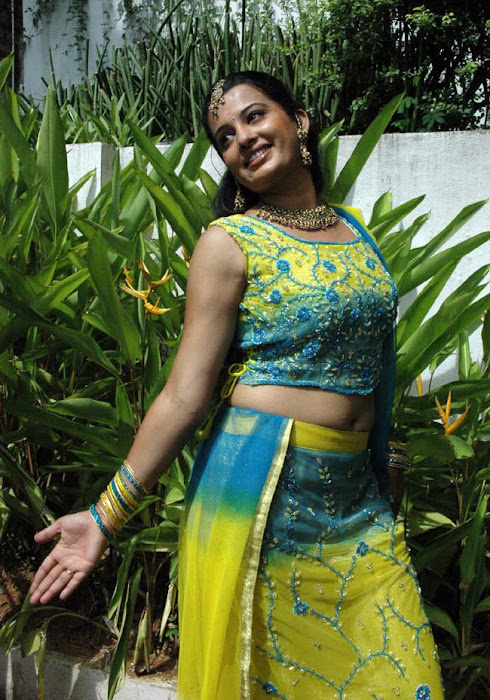 spicy rupa in public event unseen pics