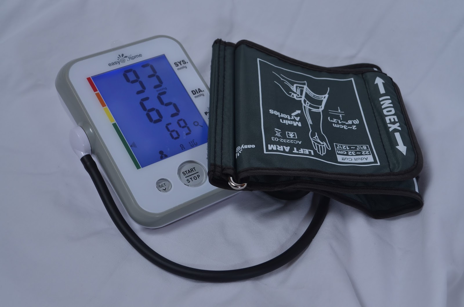Apete's Reviews EasyHome blood pressure monitor