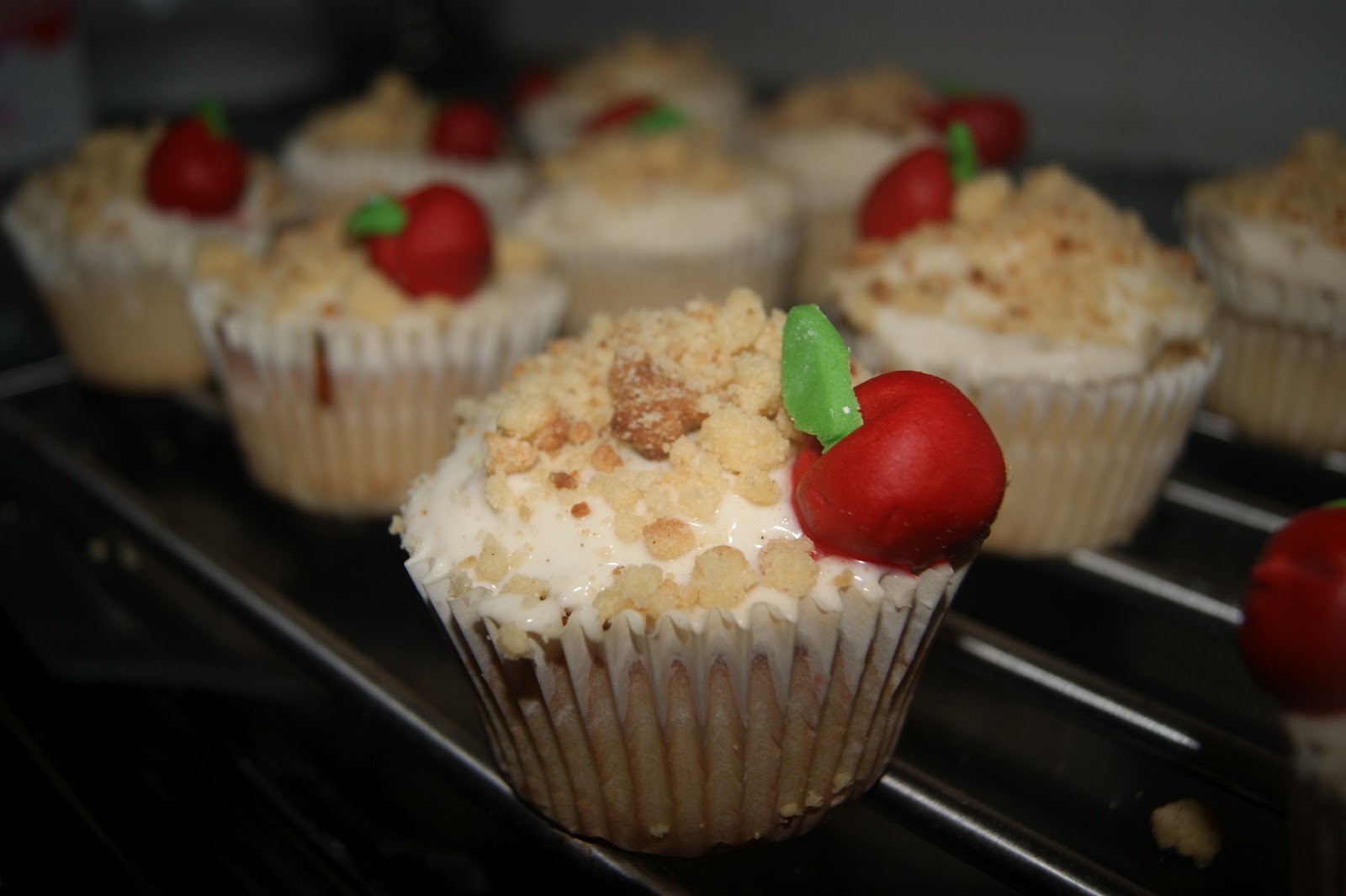 Cup O' Sugar Cupcakes Apple Crumble Cupcakes