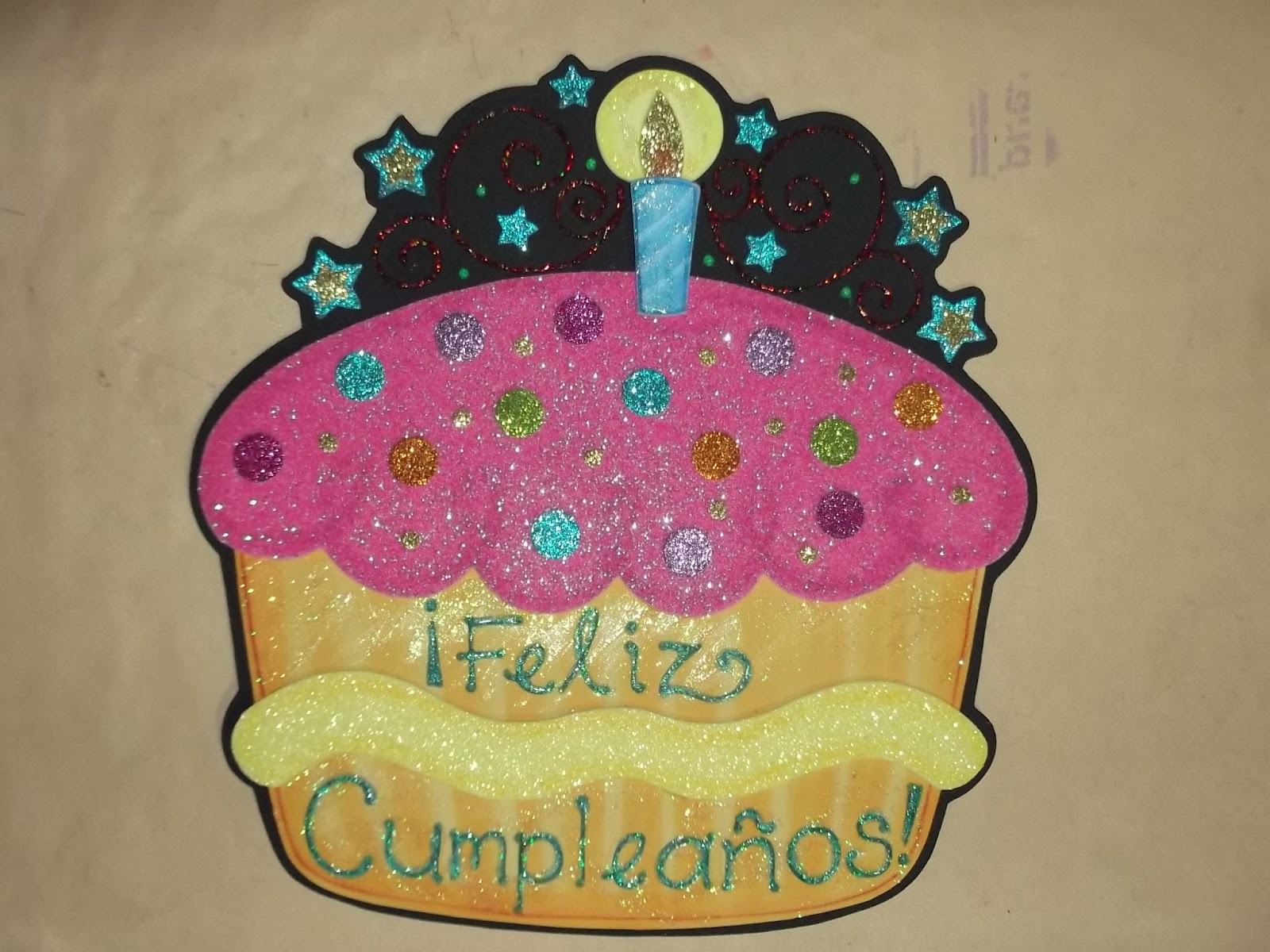 Feliz cumpleaños en foami - Imagui