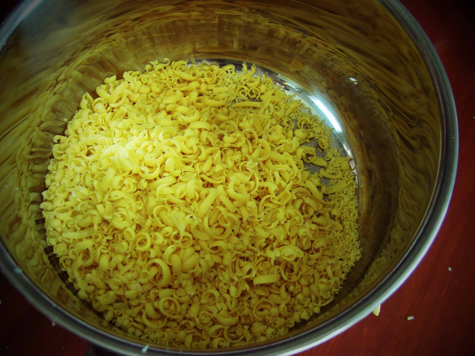 Simply Domestic Me Homemade Liquid Laundry Detergent