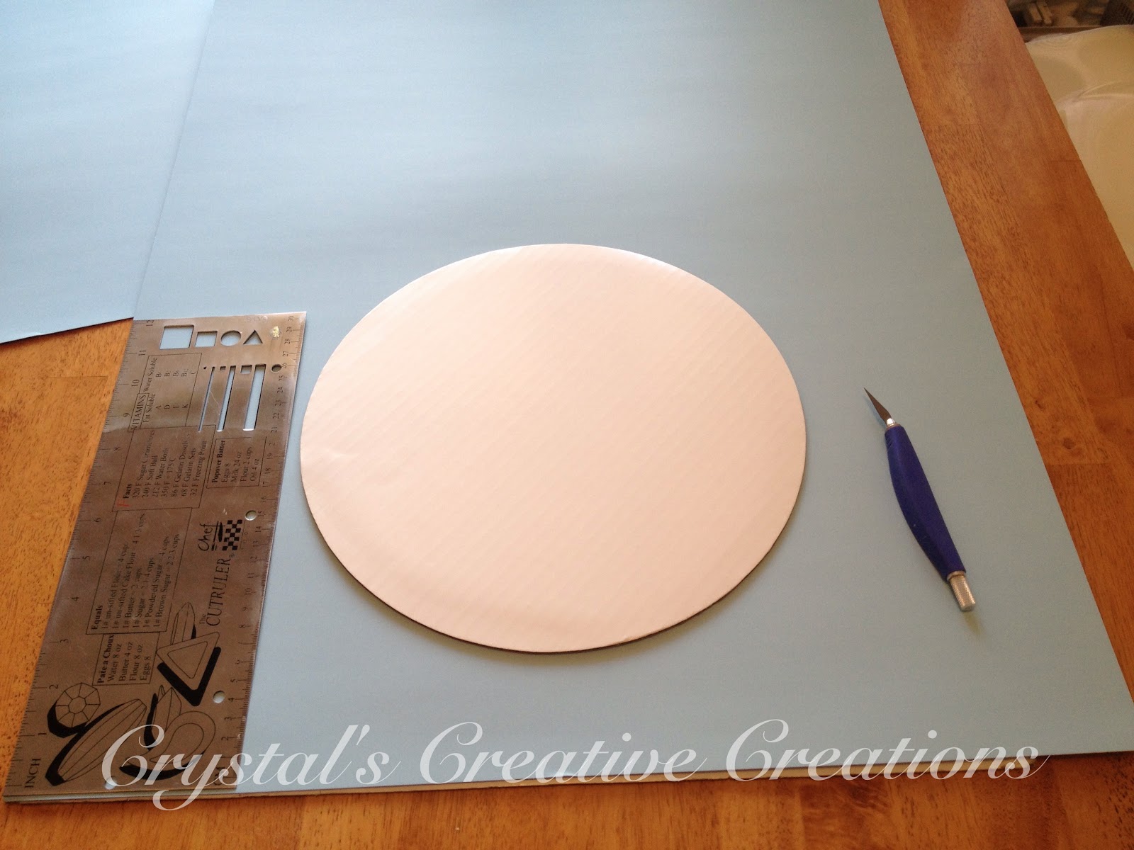 Crystal's Creative Creations How to Make your Own Cake/ Cupcake Box