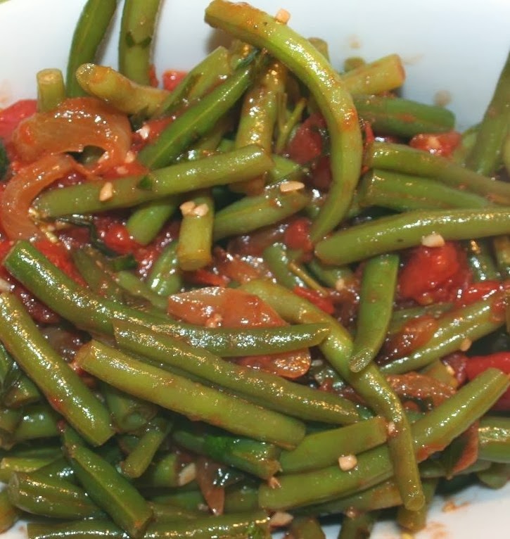 ItalianFusion Green Beans with Garlic & Tomatoes