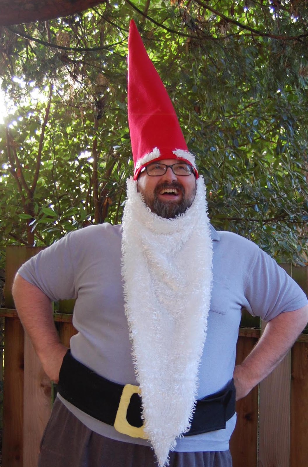 A garden gnome DIY Halloween costume