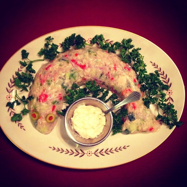 Dr. Bobb's Kitschen Glace Fish Mold!