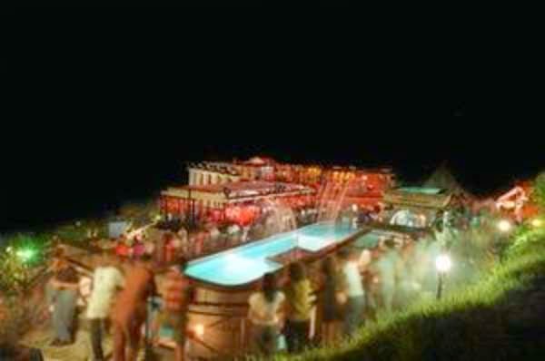 Eventi E Serate A Rimini E Riccione Capodanno 2015 Con Tavolo