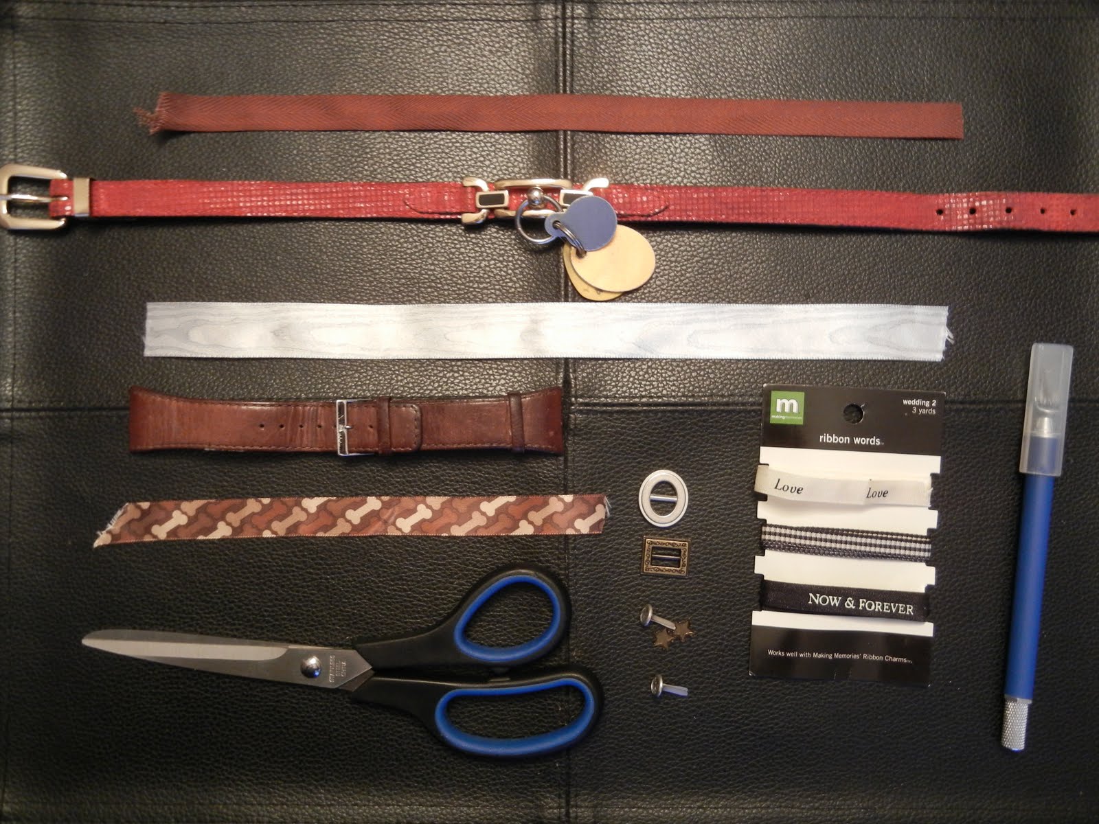 The Dainty Domestress Personalized DoItYourself Pet Collars