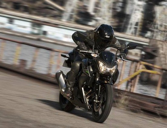 Kawasaki Z400 2019 - Precio, fotos, ficha técnica y motos 