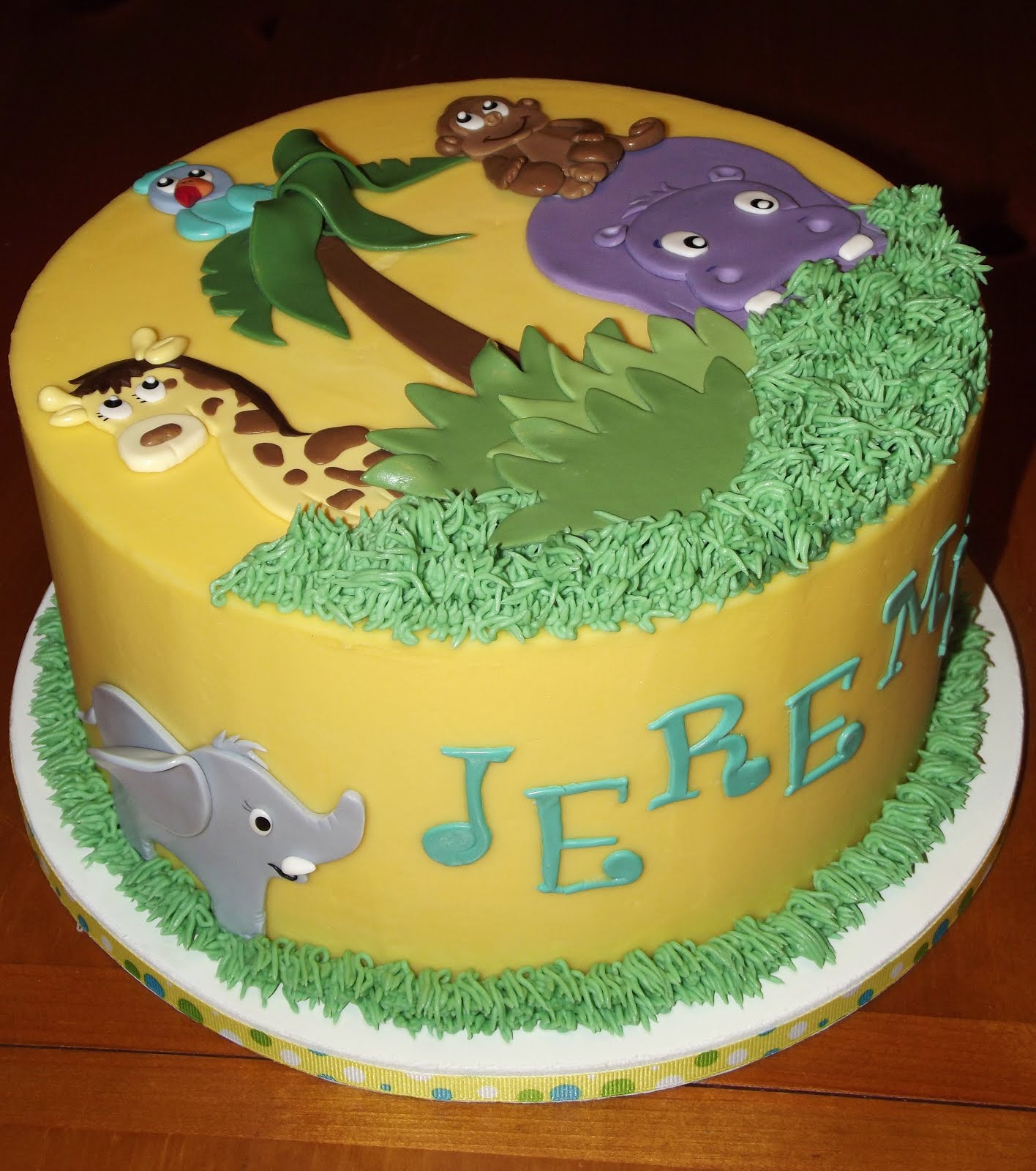 Suzy's Sweet Shoppe Zoo Themed Cake