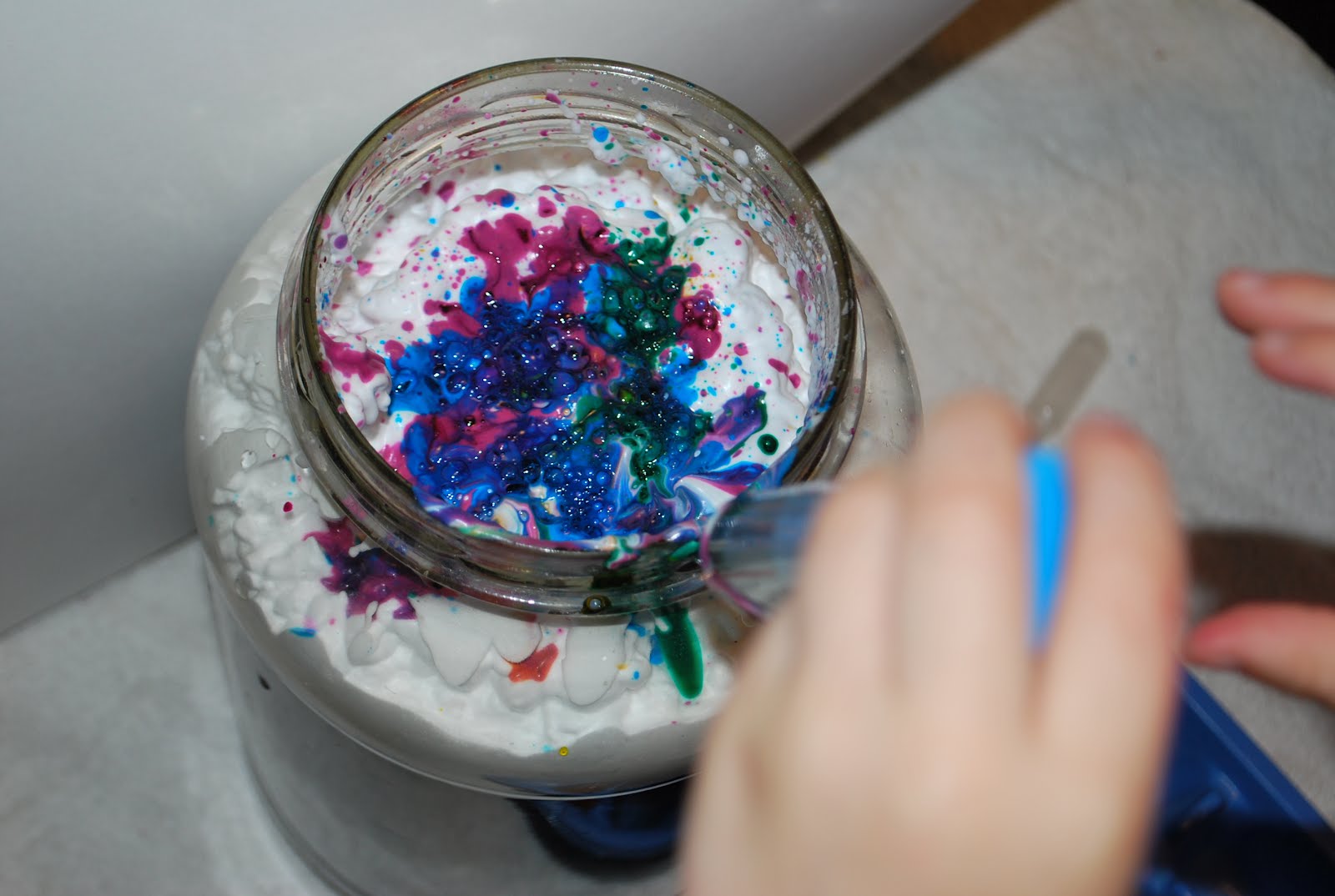 Familylicious Preschool Projects Color Explosion Shaving Cream
