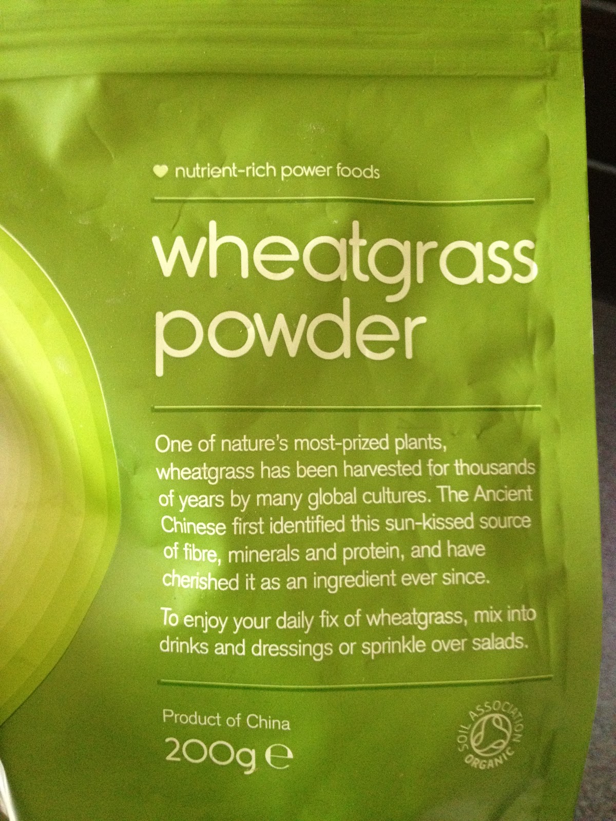 Bouquet of Hijabs & Jewels Wheat Grass Powder from Holland and Barrett