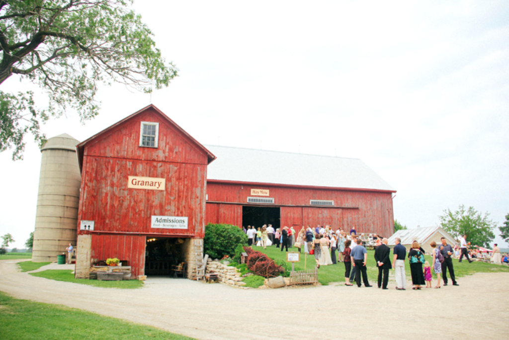 Weddings at Mulberry Lane Farm Hay Mow Capacity