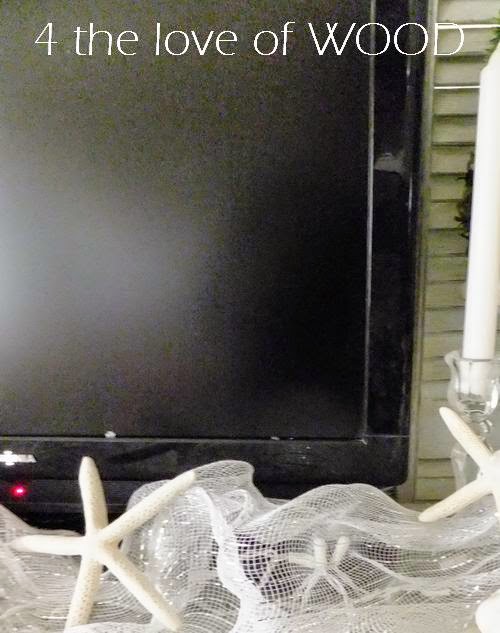 4 the love of wood CHRISTMAS DECOR 2014 decorating around your tv