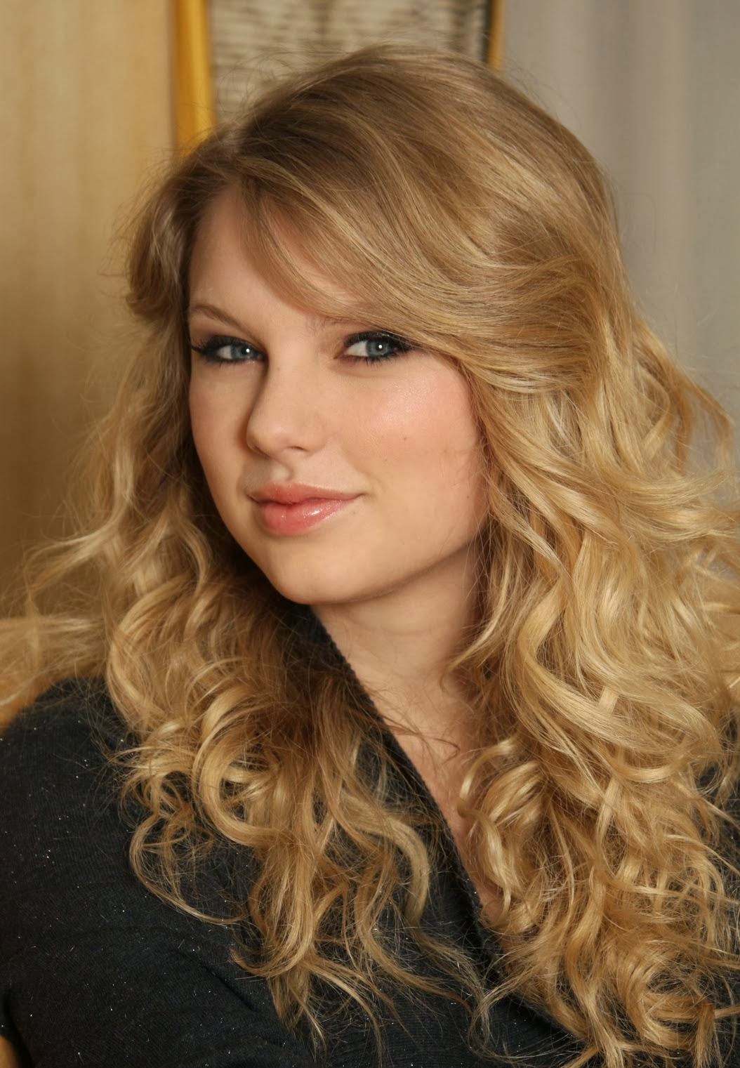 taylow swift curly hairstyles for long hair prom taylow swift curly hairstyles for long hair prom