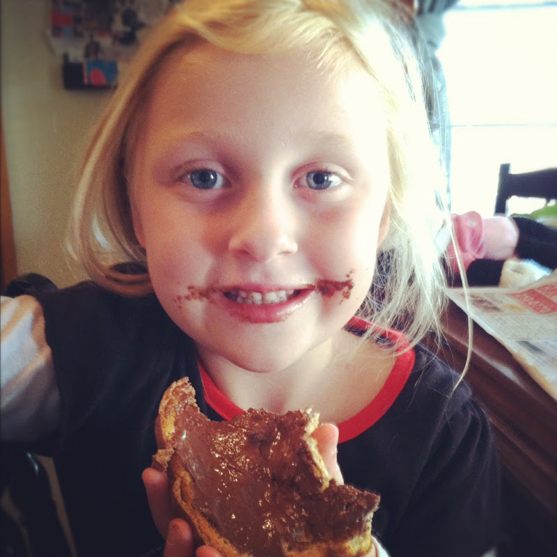 Daddy made her Nutella toast for breakfast that morning before the title=