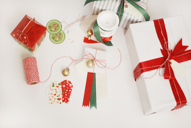 Comment faire un beau paquet cadeau de Noël ? (tuto) — Mode and