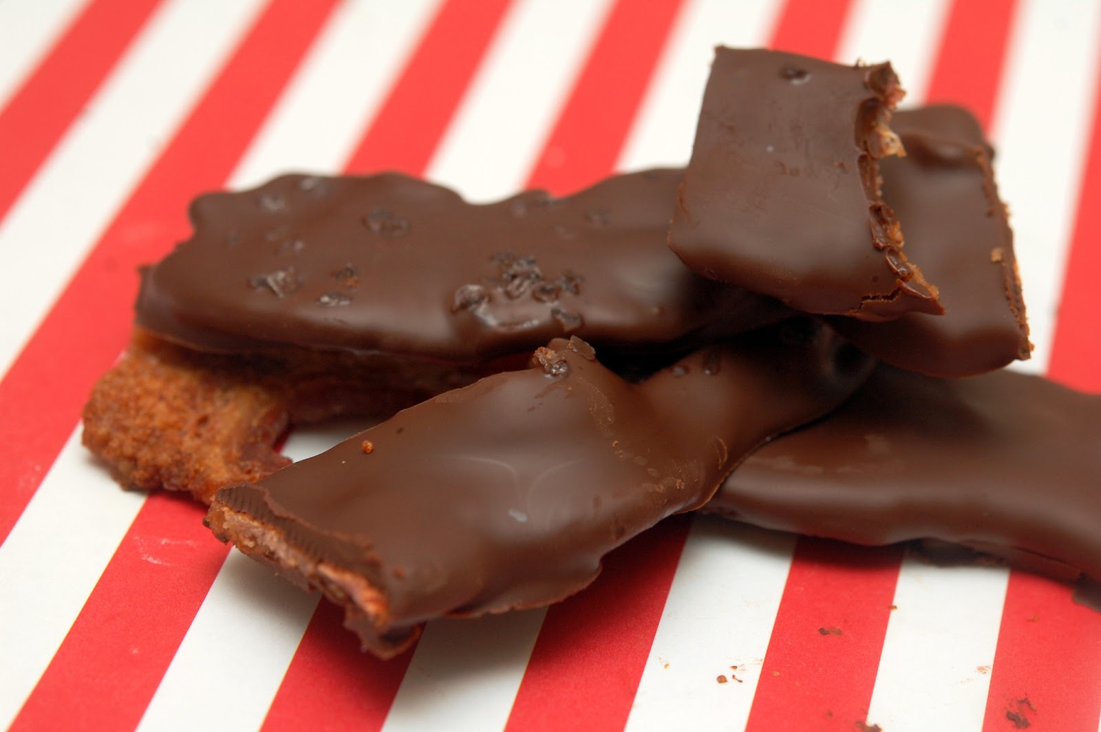CHOCOLATE DIPPED BACON CANDY WITH SEA SALT Hugs and Cookies XOXO