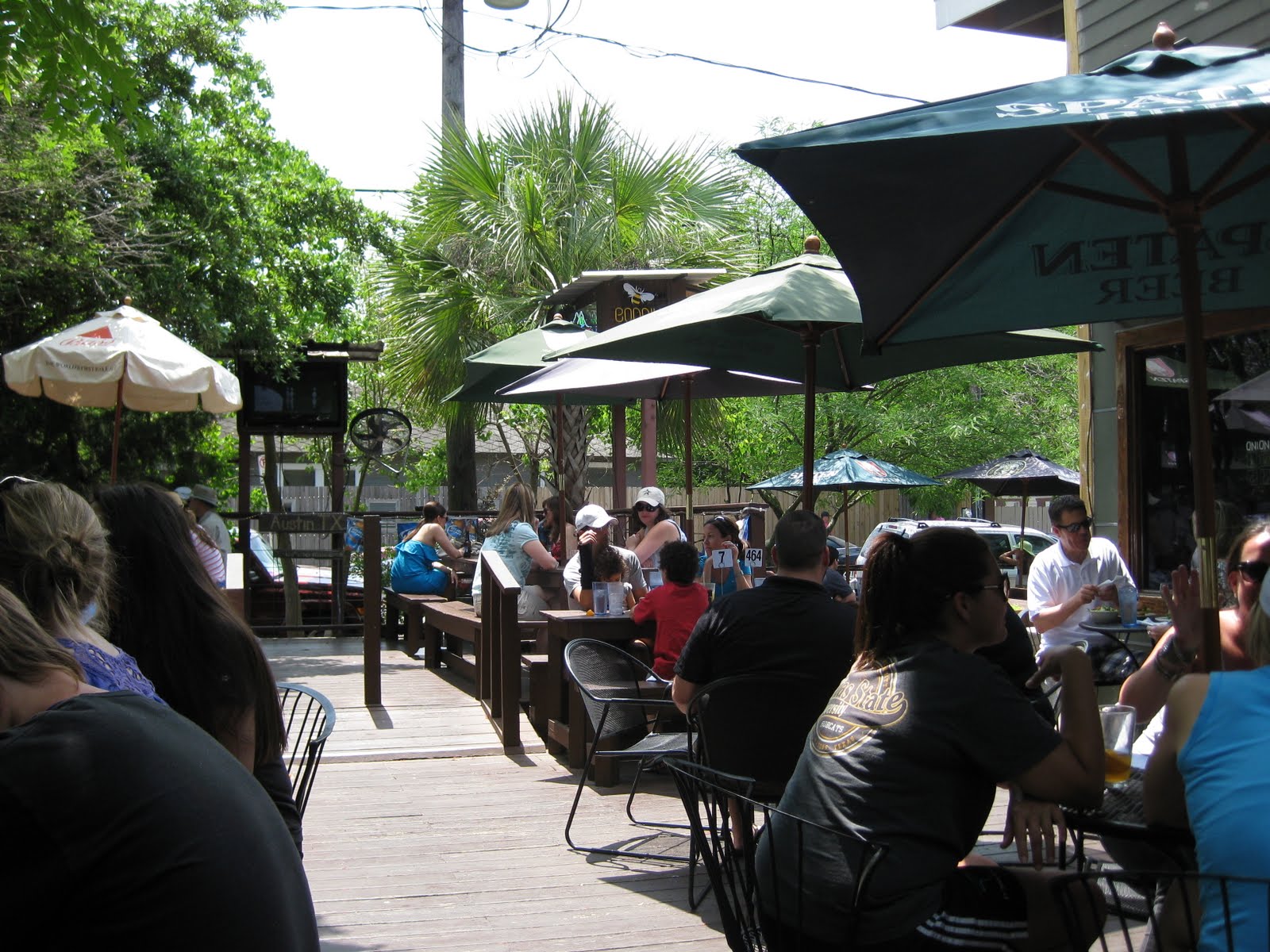 Devour Houston Onion Creek Coffeehouse, Bar & Lounge