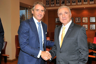 FIFA | Galatasaray'ın yeni teknik direktörü Roberto Mancini..