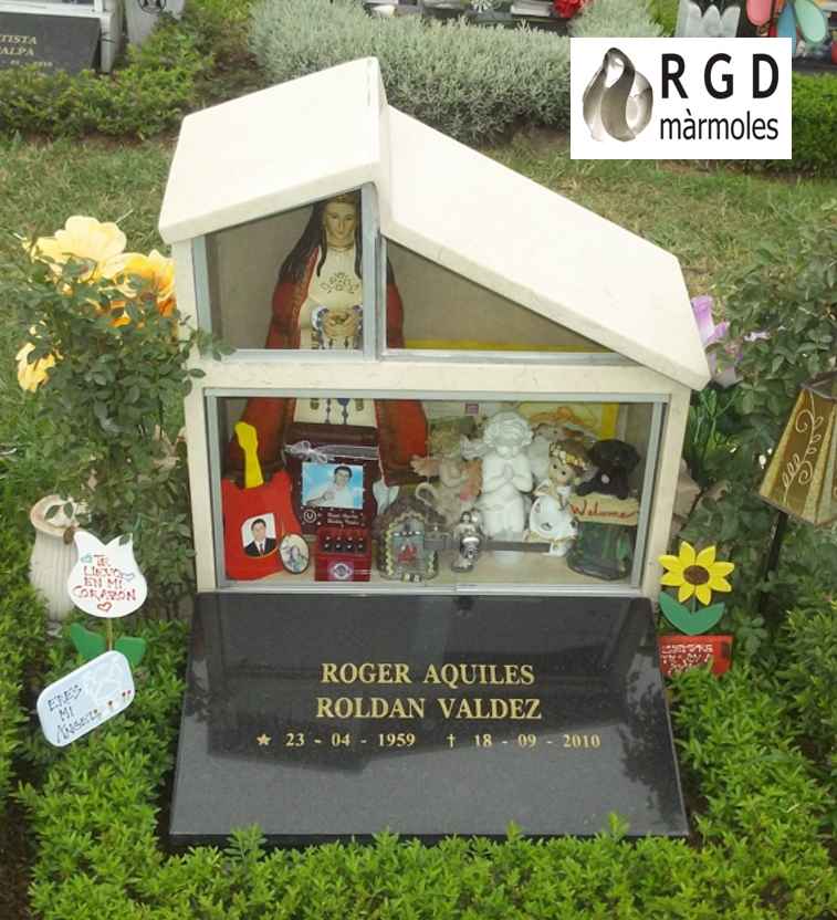 Arriba 92+ Imagen De Fondo Diseños De Tumbas Con Techo Lleno 12/2023