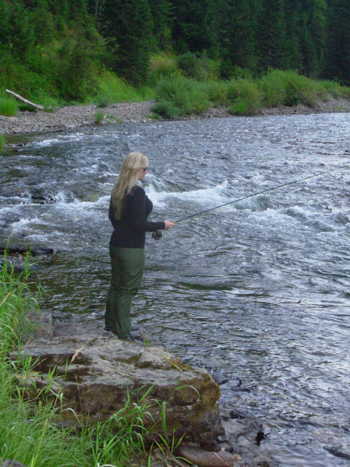 The Maine Outdoorsman: How to Choose the Perfect Waders for Fly Fishing
