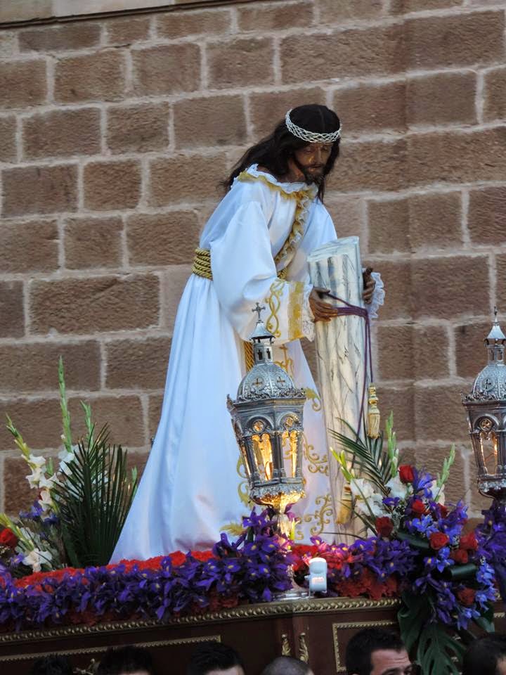 JAÉN HUELE A INCIENSO CABRA DEL SANTO CRISTO.