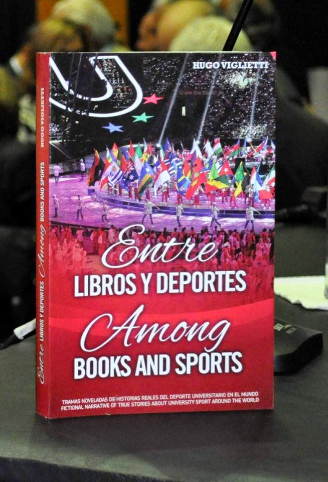 Lanzamiento del libro "Entre libros y deportes" de Hugo Viglietti - Museo del fútbol - 16/4/2015