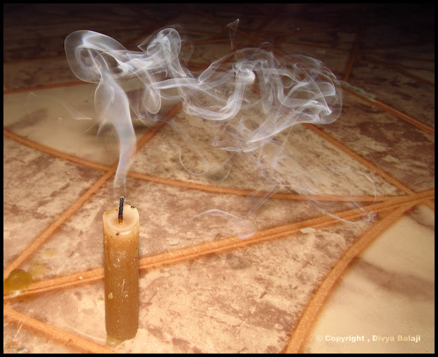Candle Smoke - Photography using flash 