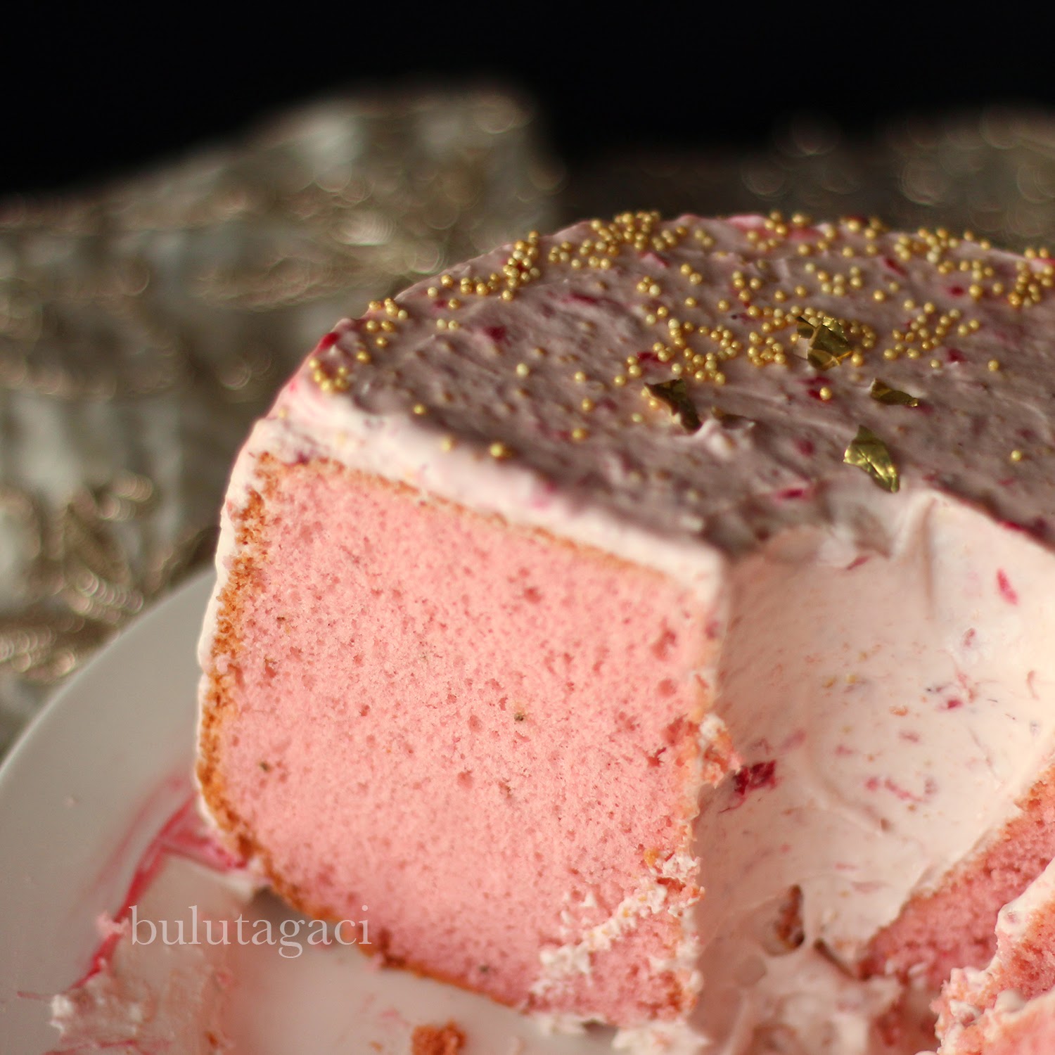 bulutağacı Strawberry Chiffon Cake / Çilekli Şifon Kek