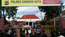 Bom Masjid Cirebon | Bom Polresta Cirebon